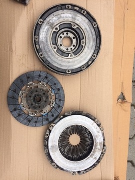 фото thumb №1, Ford focus mk3 v40 ii колесо двомасовий зчеплення 1.6