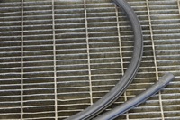 фото thumb №4, Mitsubishi l200 triton kb задняя правая прокладка стекло резиновый 2012