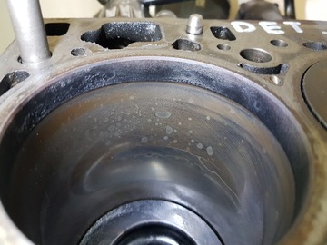 фото thumb №12, Dół двигуна блок vw audi seat skoda 2.0 tdi det