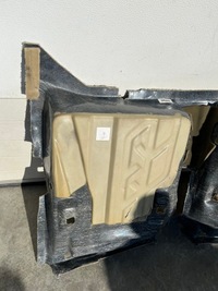 фото thumb №8, Коврик обшивка пол бежевый кремовый mercedes w201 190 2016806441