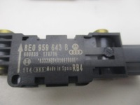 фото thumb №6, Датчик ударний бічний audi a4 b7