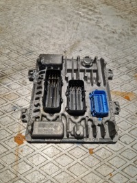 фото thumb №1, Opel zafira c бортовой компьютер блок управления ecu двигателя 55484746 1.6 cdti