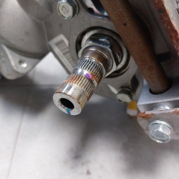 фото thumb №5, Hyundai ix35 1,7 2013 колонка кермова нова uk