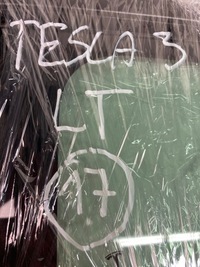 фото thumb №8, Скло кузовна ліва tesla 3