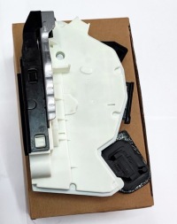 фото thumb №4, Замок дверь задняя правый vw golf vi 5k 2008-