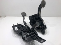 фото thumb №1, Педалі citroen berlingo iii 9820886080 1.5 102km