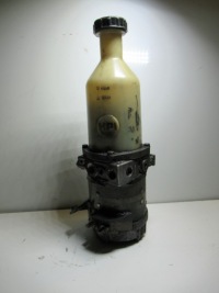 фото thumb №2, Насос усилителя renault clio 1 7700425540