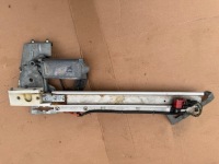 Купить Направляющая моторчик направляющая porsche 944 крыша, фото thumb