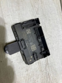 фото thumb №1, Skoda octavia mk3 iii 5e 2019 модуль двері