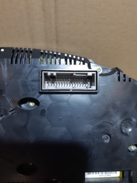 фото thumb №5, Audi a4 b8 рестайлинг tdi спидометр приборы uk 8k0920981d