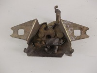 фото thumb №3, Замок капот passat b3