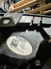 фото thumb №11, Комплект лампа задних лампы задние volvo xc60 ii 2017- eu 31420427 31420428