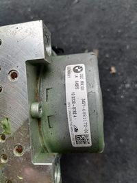 фото thumb №4, Насос abs bmw f30 f80 6881172 6881173