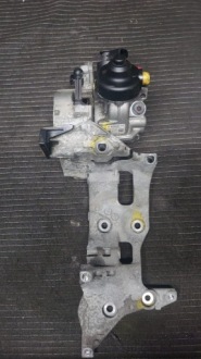 Купити Кронштейн генератора насоса a4 a6 c7 2.0 190 koni 16r, фото thumb