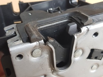 фото thumb №7, Замок двері правий перед / opel vectra c 02-08 / 13210765 ql 5 pin / справний