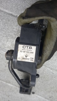 фото thumb №3, Потенціометр газу renault megane 04r 1.9d