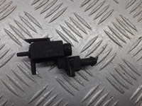 фото thumb №1, Електроклапан вакууму volvo s80 2.5 tdi 30611668