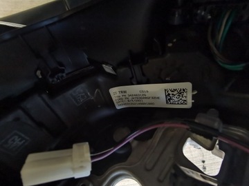 фото thumb №11, Ford focus mk4 - руль мультифункция