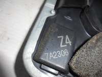 фото thumb №4, Замок двері лівий задня 8 pin lexus rx 400h 2007