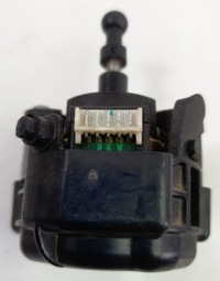 фото thumb №3, Моторчик регулювання лампи mercedes w204