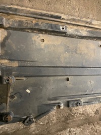 Audi a4 b8 a5 накладка плита пол подвеска левая Недорого, фото thumb