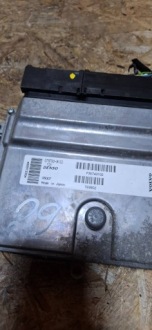 фото thumb №7, Volvo s40 компьютер двигателя 0797009133