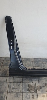 фото thumb №1, Toyota corolla e-21 hb обшивка стойка порог правого