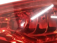 фото thumb №11, Audi q7 4l 2012 права сторона лампи задній кришки багажника