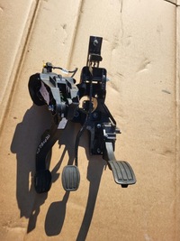 фото thumb №1, Traveller педаль педали комплект 9833570080