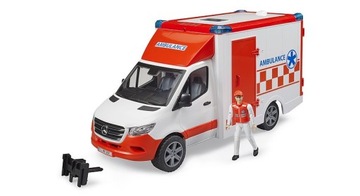 Машина скорой помощи MB Sprinter с водителем Bruder 02
