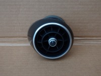 фото thumb №1, Audi a1 8x решітка обдув права перед 8x2820902