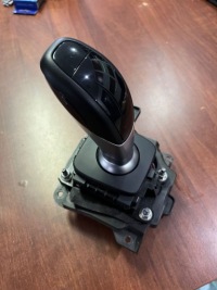 Купити Alfa romeo giulia 2019 куліса перемикання передач / верхній, фото thumb