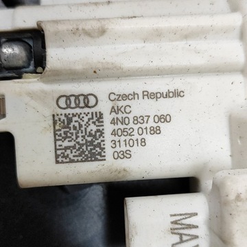 фото thumb №7, Audi e-tron 2019 правая сторона замок дверь задних