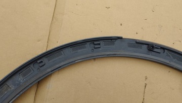 фото thumb №12, Планка крила правий зад audi q3 ii