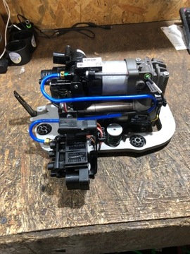 фото thumb №10, Компресор підвішування rolls royce 6896572