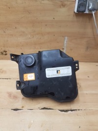 фото thumb №1, Бачок жидкость hydro citroen c5 iii 3.0 hdi