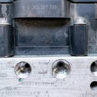 фото thumb №10, Блок керування abs tesla модель 3 0265956665 10827867 208kw 2018