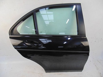 фото thumb №1, Дверь правые зад mercedes c класс w204 sedan 2007-2011 цвет c197