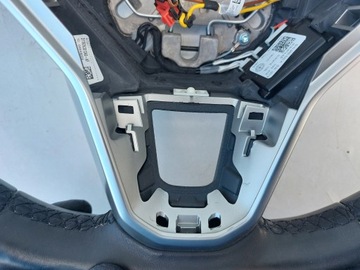 фото thumb №11, Кермо мультифункція, пелюстки, підігрів golf viii