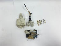 Купить Замок дверь задний  комплект  задний правый пассажира mercedes w124 sedan kombi, фото thumb