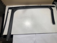 фото thumb №1, Прокладка стекло дверь правая задняя clio v 5 hb