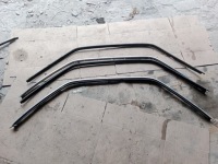 фото thumb №1, Молдинг скло правий перед mercedes sec