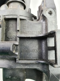 фото thumb №1, Корпус термостата ford volvo 1.6 d 9647767180