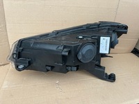 фото thumb №7, Лампа правая передняя vw caddy 2k8 piękna