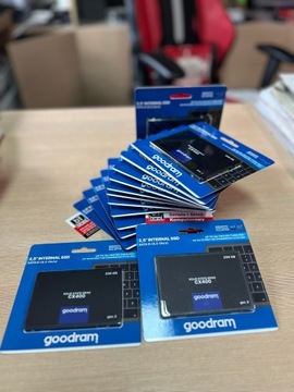 Твердотельный накопитель GoodRam CX400 256 ГБ 2,5 дюйма SATA III 256 ГБ