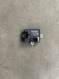 фото thumb №1, Volvo xc60 lift модуль блок управления дверь 31343030ac