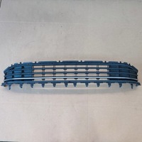 фото thumb №1, Решітка бампера перед vw golf sportsvan lift