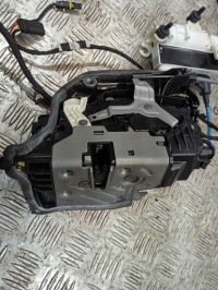 Bmw g14 g15 f91 f92 лівий замок з доводчик джгут 41km 7477699 5a36eb7 Зі Шроту, фото thumb