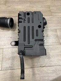 фото thumb №9, Корпус фильтра воздуха впуск воздуховод воздуха audi rs3 8v ttrs 3q0