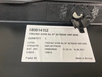 фото thumb №10, Спойлер накладка бампера заднього volvo v60 s60 ii nowa оригінальна